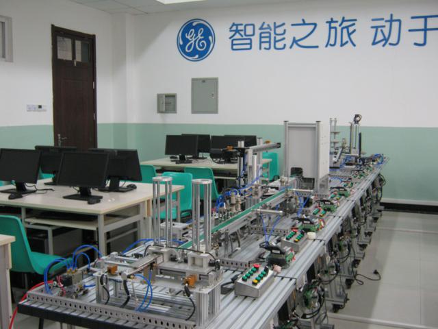 基于GE控制器的自动化生产线