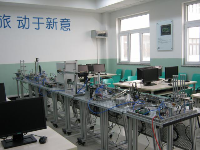 基于GE控制器的自动化生产线